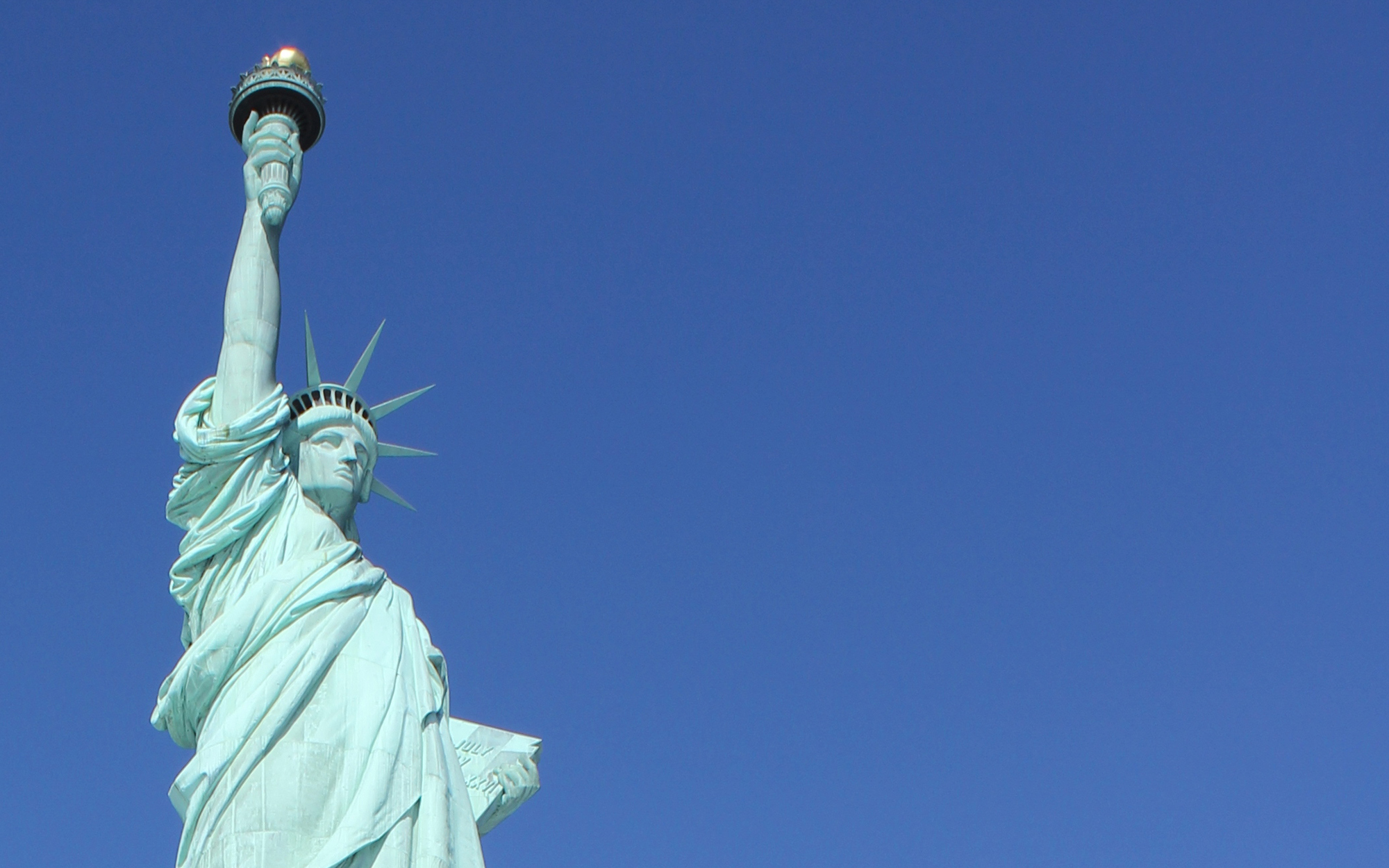 new_york_statue_of_liberty_photography_matthew_pomorski_graphic_designer